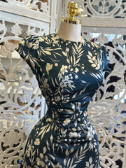 Leaf Pattern Midi Dress- Not Stretchy, No Estira