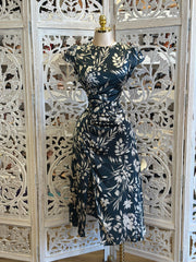 Leaf Pattern Midi Dress- Not Stretchy, No Estira