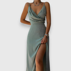 Lynn™ | Elegant Dress with Slit