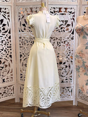 Button Up Lace Midi Dress - No Estira, Not Stretchy