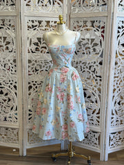 Pale Blue Floral Grid Dress -Not Stretchy, No Estira