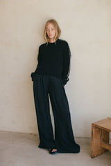 VENNI BLACK KNIT SWEATER
