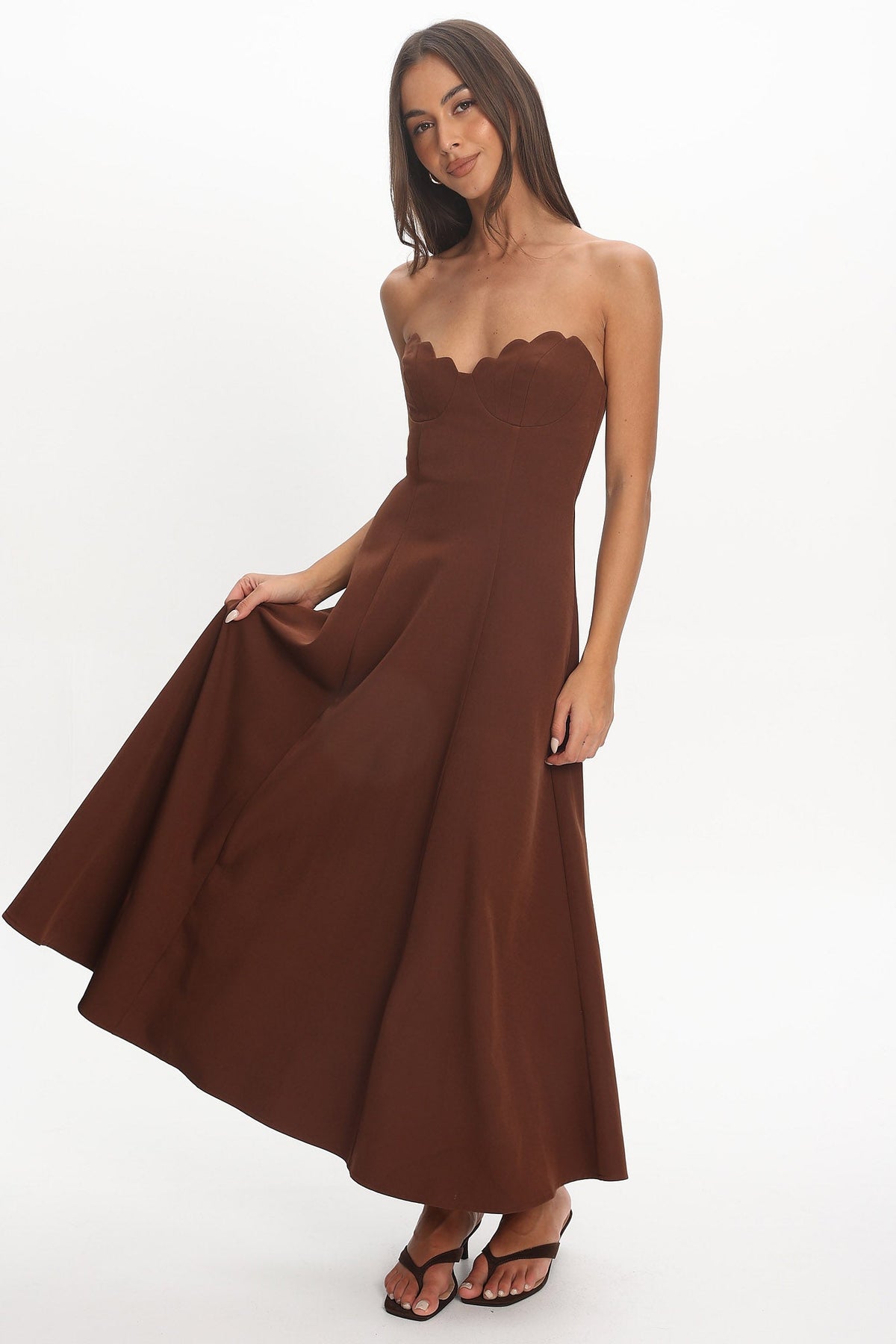 Infiniti Scalloped Sweethear Neckline Midi Dress Chocolate