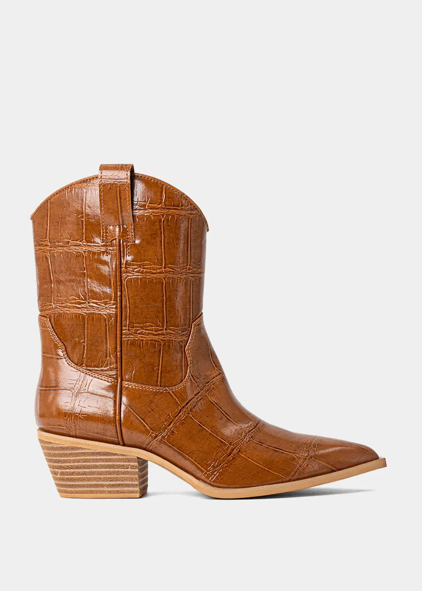 ZOUZOU CAMEL BOOTS
