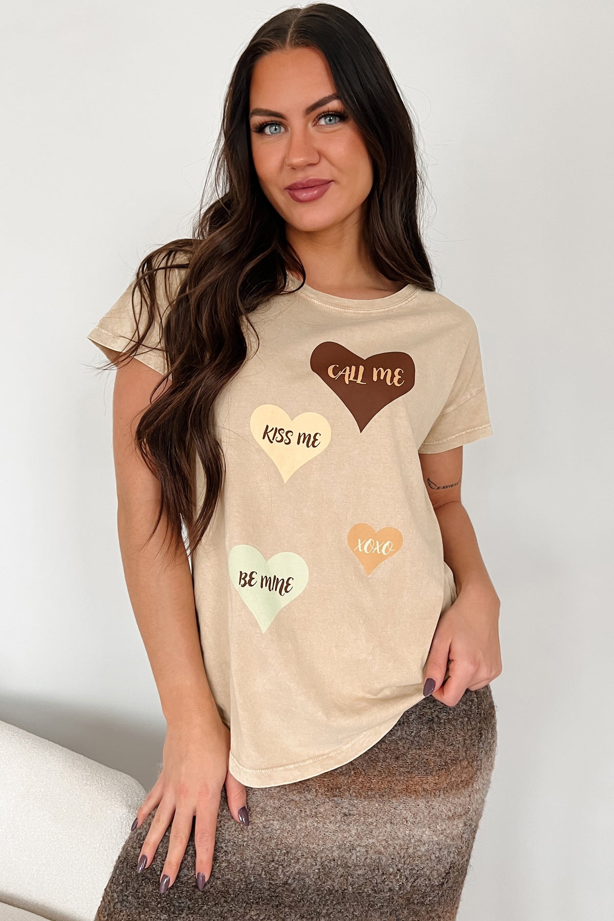 Heartfelt Words Mineral Wash Graphic Tee (Taupe)